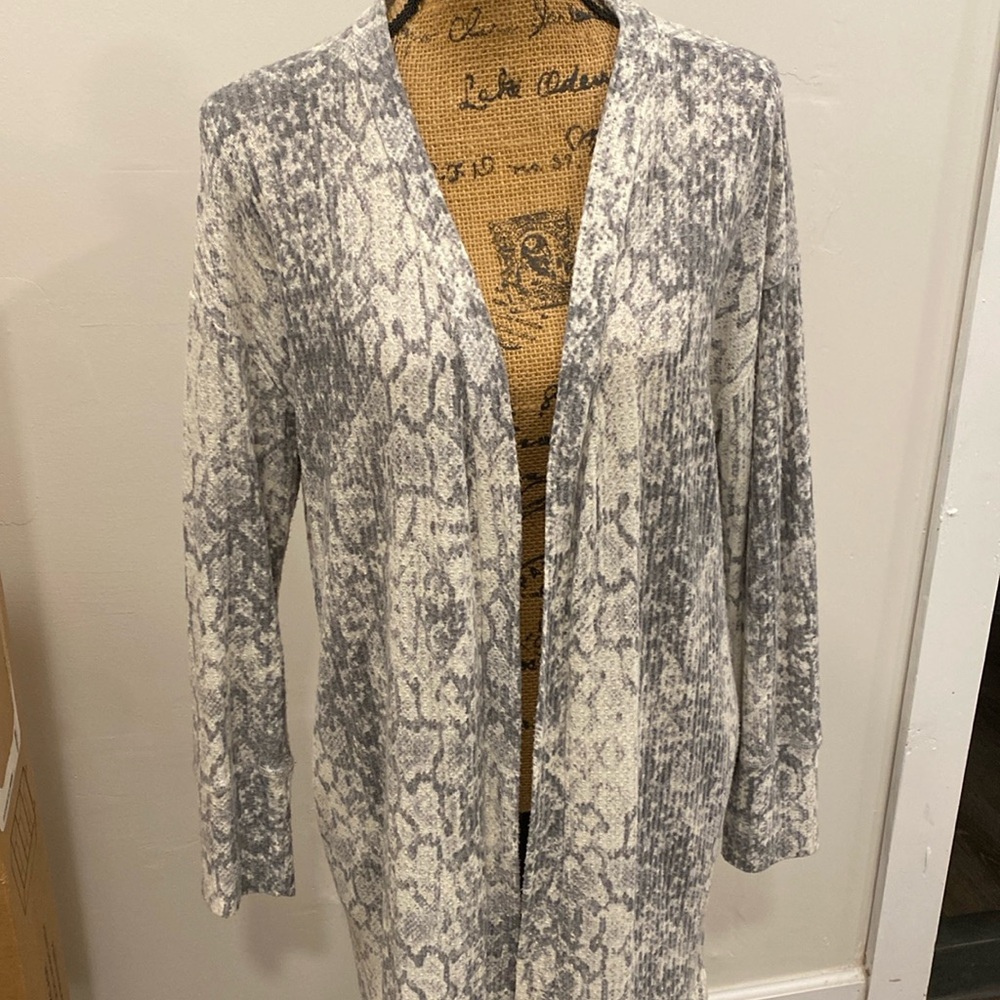 Long soft snakeskin print sweater